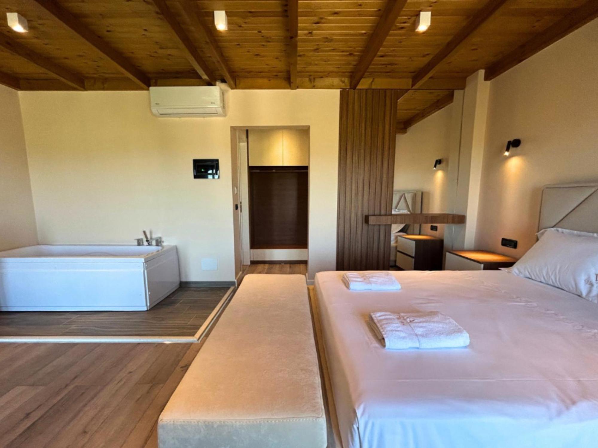 Hotel Vila Ami Trajas Eksteriør billede